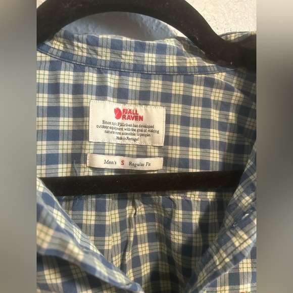 Men’s Fjall raven high coast short sleeve button up shirt - Picture 3 of 7